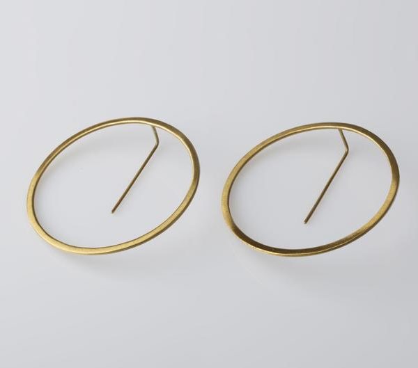 Golden-Hoops-Earrings_1-600x529.jpg